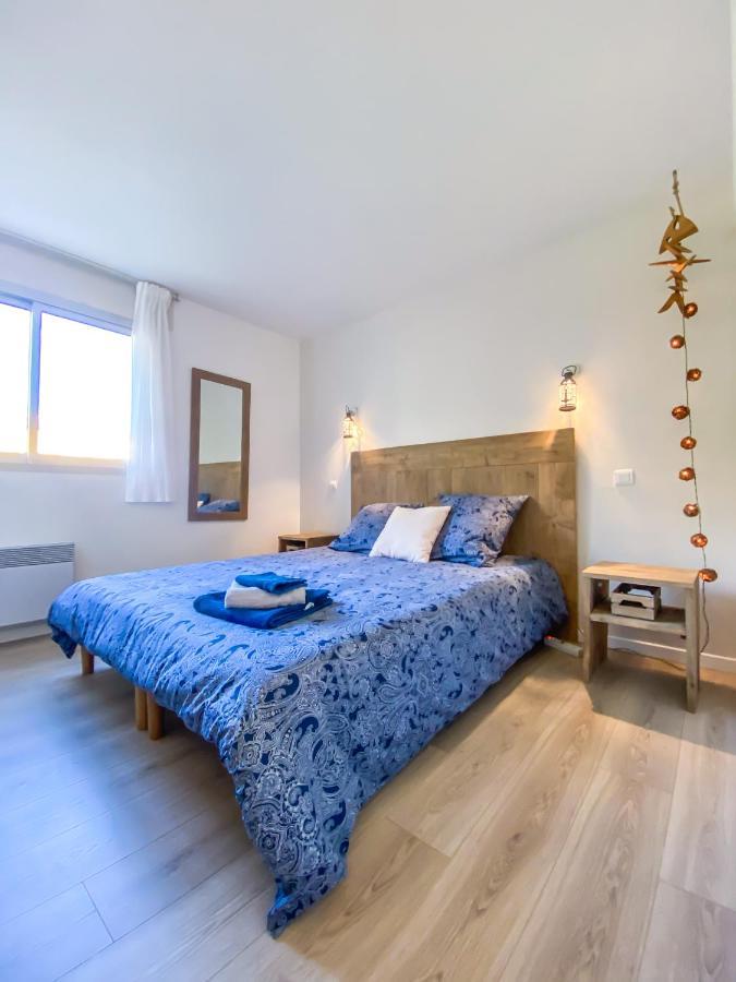 L'Odyssee Provencale, Un Duplex De Charme De 2 Chambres Au Pied Du Village Medieval De Bormes-Les-Mimosas, Offrant Des Prestations Haut De Gamme Et Une Superbe Vue Sur Le Massif Des Maures Luaran gambar